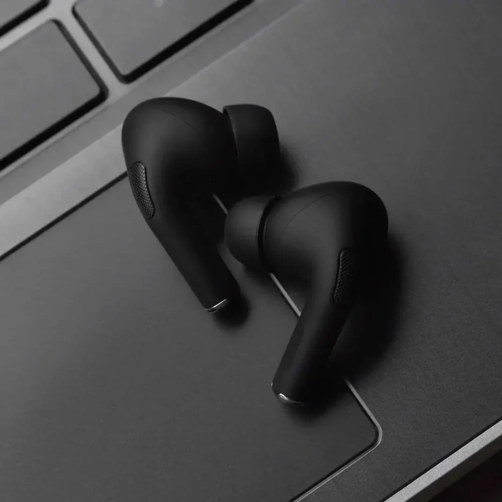 AirPods Pro 2nd Generation Black Edition - Image 4